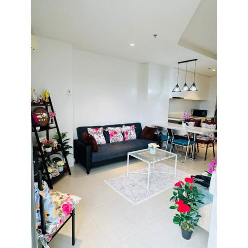 Tambuli Seaside Resort & Seaside Living Tower D Unit 3M