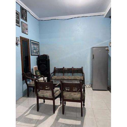 TamuRae 2 Homestay near YKPN UPN Pakuwon