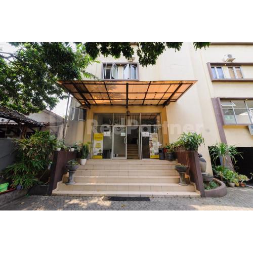 Tanres House Syariah Cilandak Mitra RedDoorz