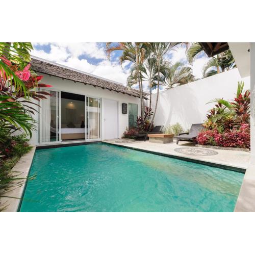 Tan's Astana Villa's by The Lavana