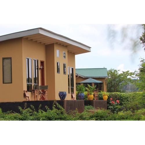 Tanzanice Farm Lodge