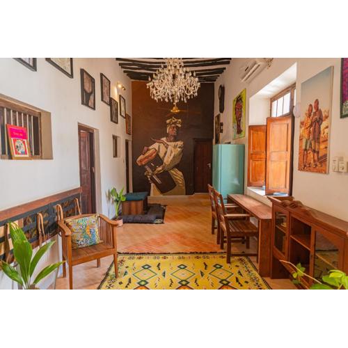 Tarawanda House By Stawi