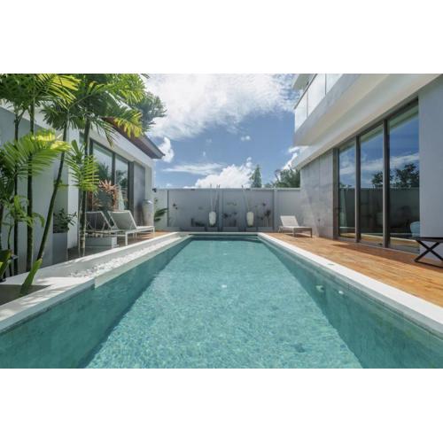 Teak 5 Bedroom Luxurious Pool Villa Bangtao Beach