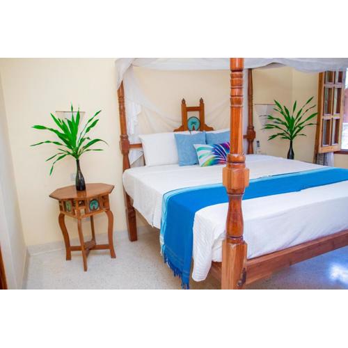 Tembo Beach Cottage 2