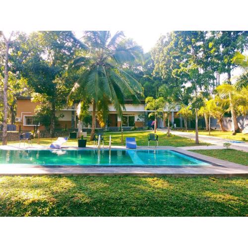 Temple Pond Villa Colombo