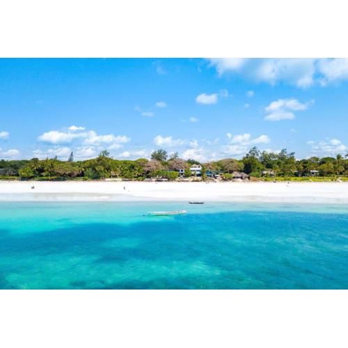 Tequila Sunrise Beach Villa-Diani Beach