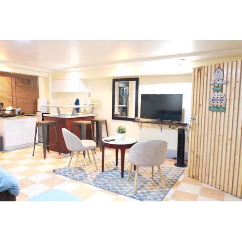 Terrace Heights Unit - Good for 3