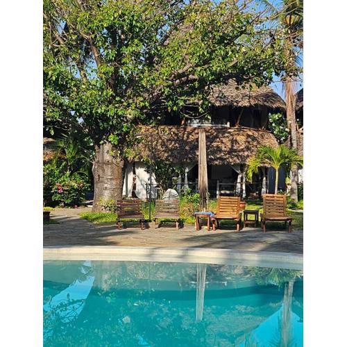 Terry's Harbour Key Cottage