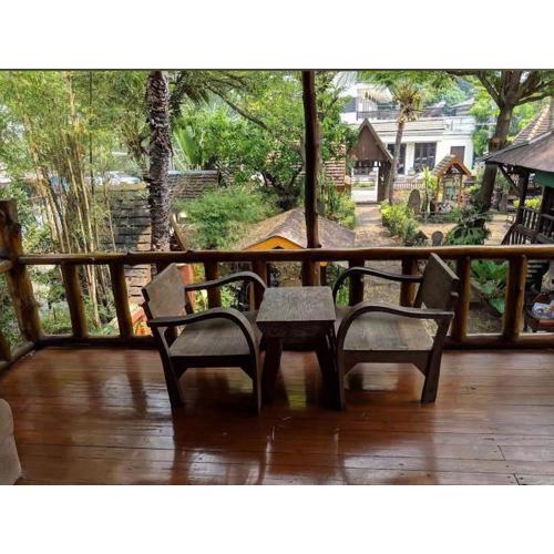 Thai Tom s GuestHouse