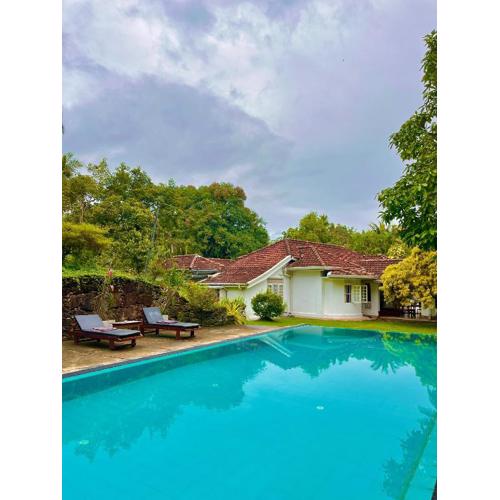 Thalpe Walawwa Heritage Villa With Private Beach Access