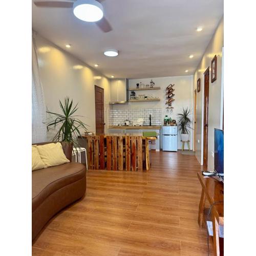 The 19th Transient House in Solano 1