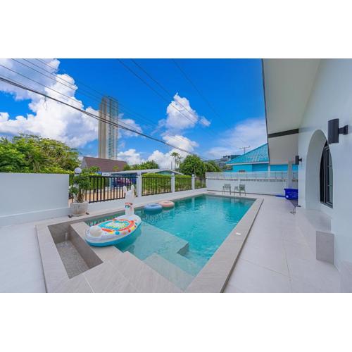 The 38 Pool Villas Pattaya