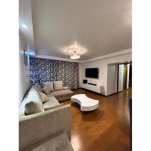 The Alma Luxe Modern 1 bedroom Apartment