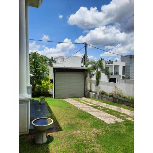 "The Anchorage" of Field View