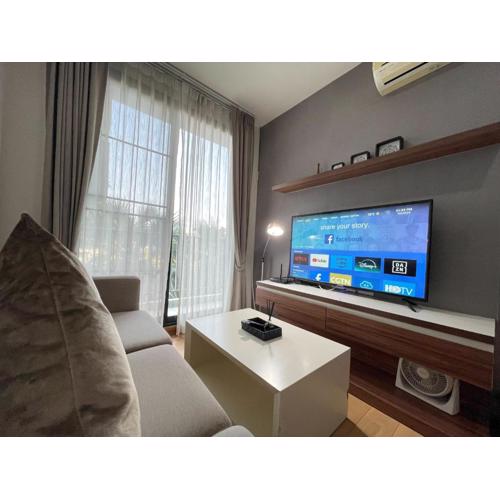 The Astra Suites condominuim - By May