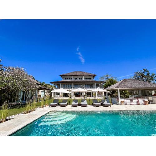 The Backyard Bingin - Private Mansion, overlooking Bingin Beach, with Cook, Ideal for Private Events and Weddings