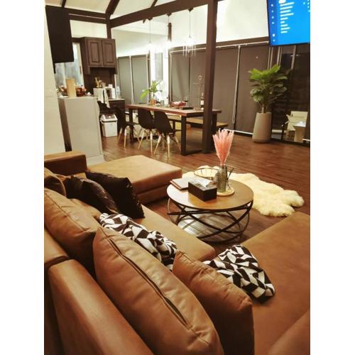 The Balcony pool villa