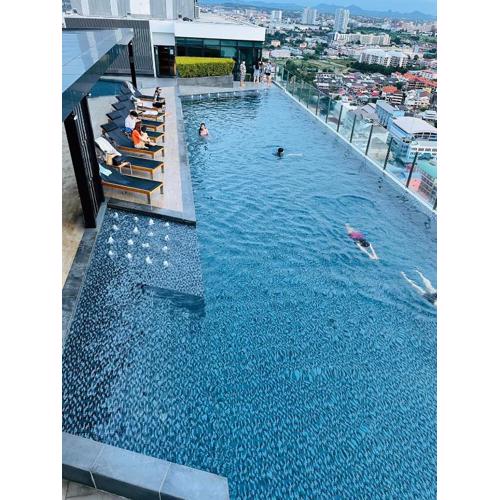 The base Central Pattaya 2 bed 1 bath by Numam