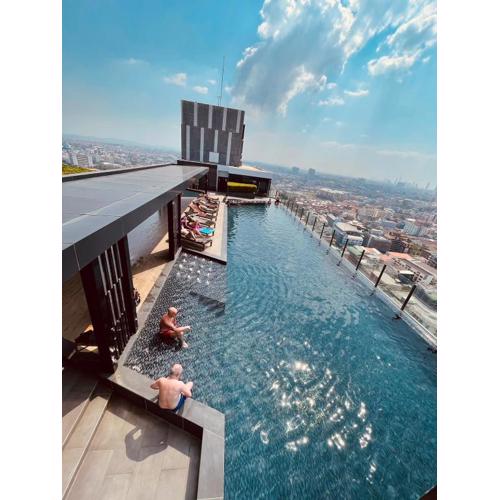 The base Central Pattaya 2 bed 2 bath by Numam