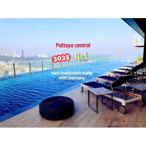 THE BASE Central Pattaya Sea View Holiday Residences