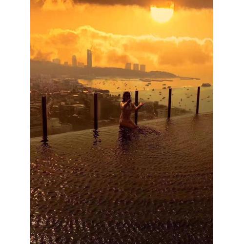 THE BASE CENTRAL PATTAYA