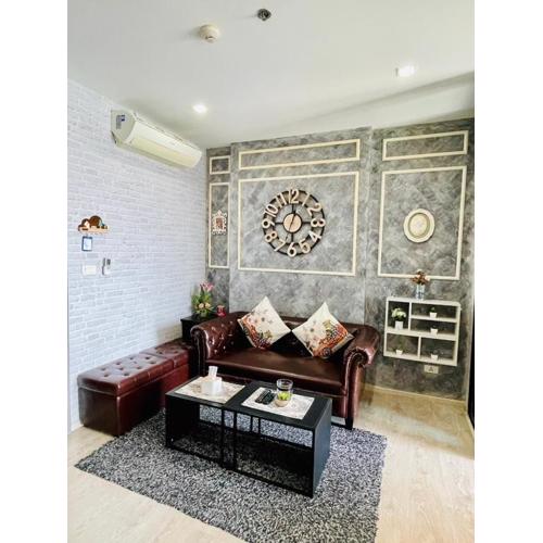 The base Condo luxury room by Numam