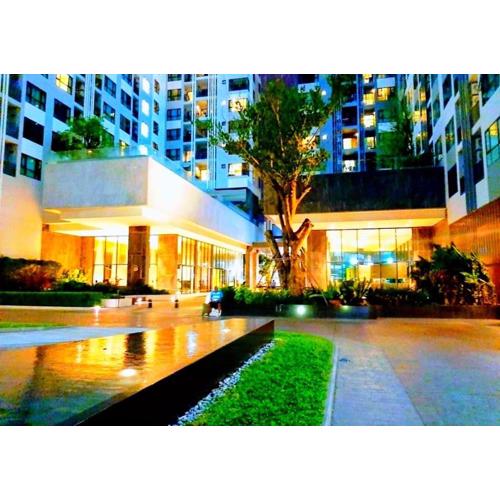 The BASE Deluxe Kingsize