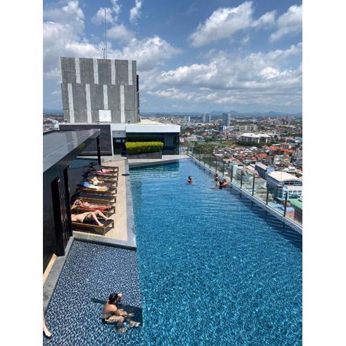 The base in pattaya condo