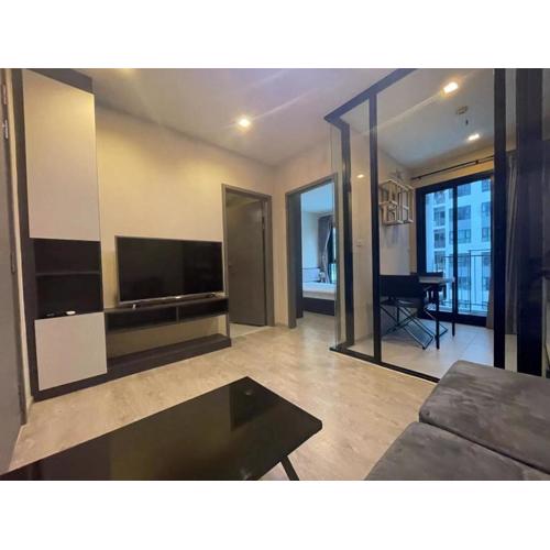 芭提雅中心地区 The Base 高档公寓酒店