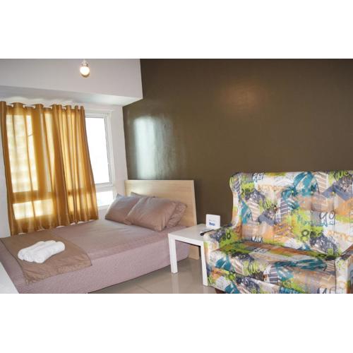 The Beacon Makati by mvmtransient