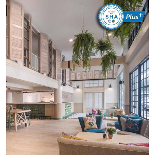 The Blanket Hotel Phuket Old Town