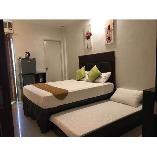 The Blanket Hotel Restaurant & Coffee