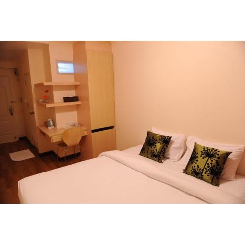 The Blooms Residence