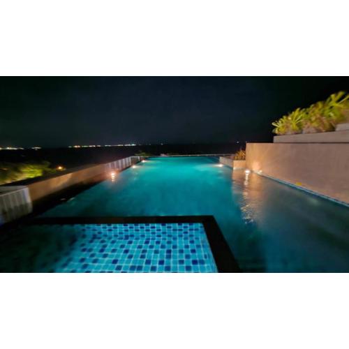 The Blu X Seaview F6 R156