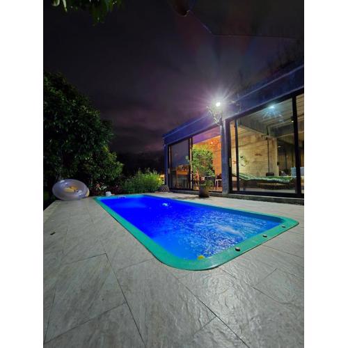 The Box Promkiri (เดอะบ๊อค พรหมคีรี)