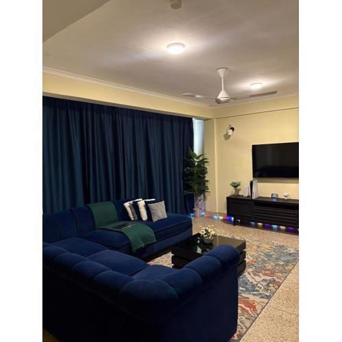 The Breakfast Club Apartments Blue