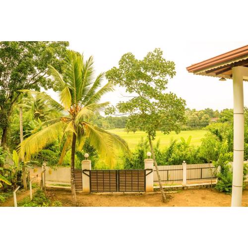 The Breeze Pinnawala