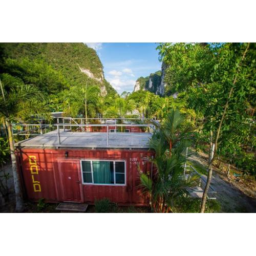 The Camper Lodge Khao Sok