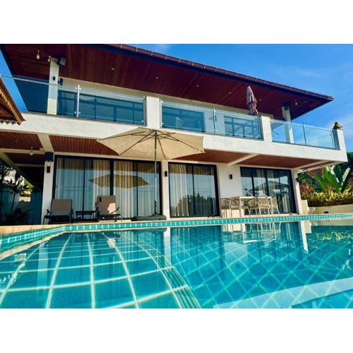 The Carma - stylish and luxury sea view pool villa