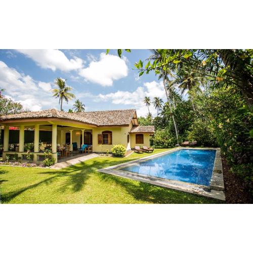 The Chalet by South Point