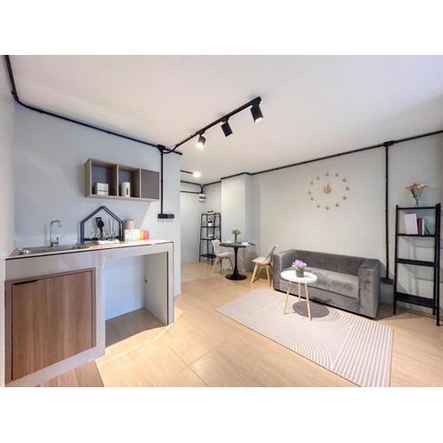 The city center and convenience living