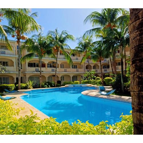 The Coastal Apartment