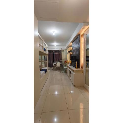 The Cozy Rosy - SMDC Winds Staycation