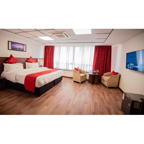 The Crossroads Hotel, Westlands