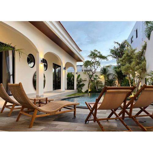 The Dahlia's Villa NEW 3 BR Canggu-Munggu Seseh