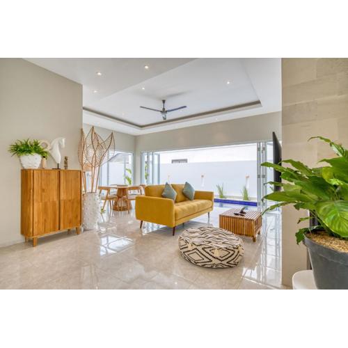 The Eclipse Villas - The Luxurious 2BR Private Pool Canggu Getaway