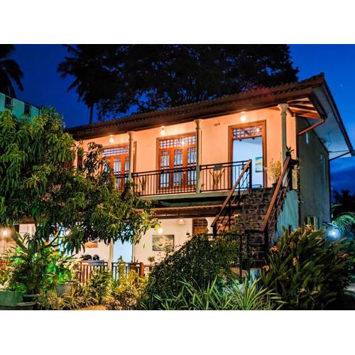 The Emerald Guest House & Villa