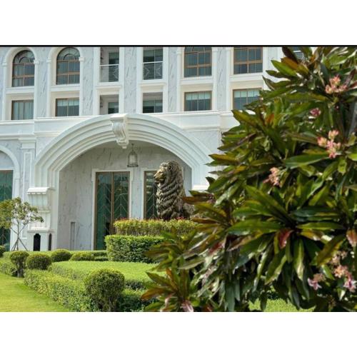 The Empire 1-bedroom 17 floor