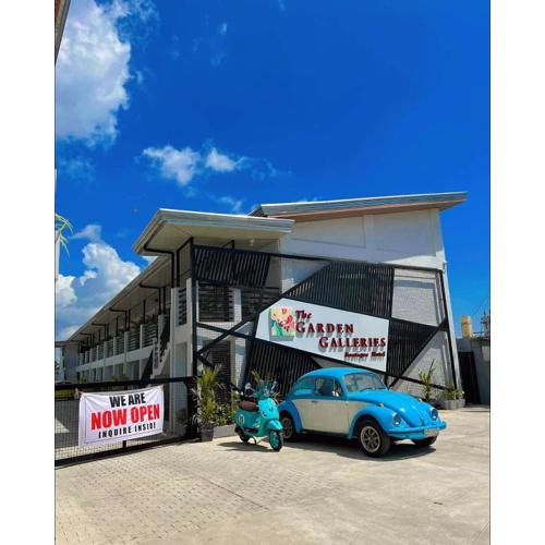 The Garden Galleries Boutique Hotel