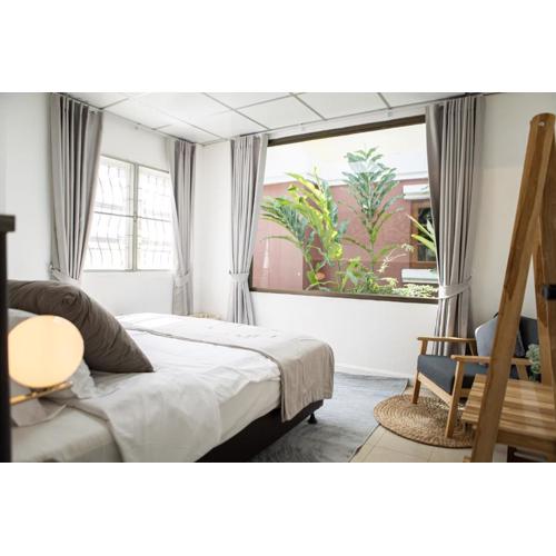 The Golden Room - Suvarnabhumi